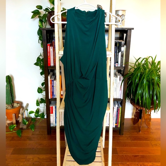 Le Château Green dress - Picture 1 of 4